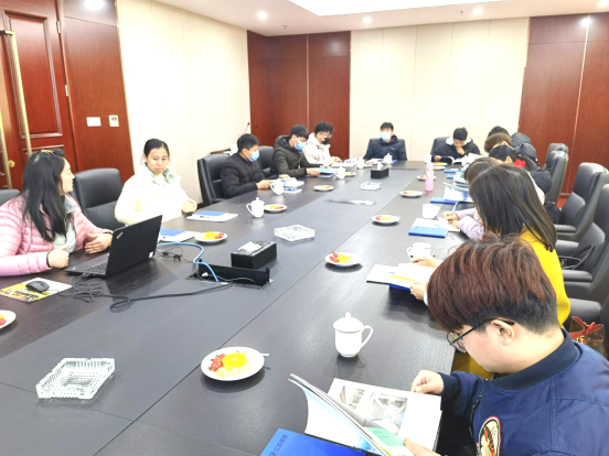 江蘇城鄉(xiāng)建筑學院來我司考察校企合作溝通221.png 江蘇城鄉(xiāng)建筑學院來我司考察校企合作溝通221.png